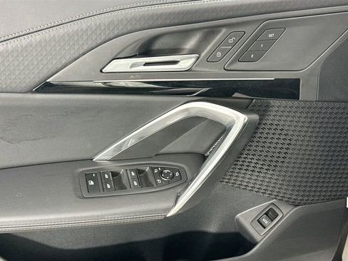 Used 2025 BMW X2 xDrive28i image 24