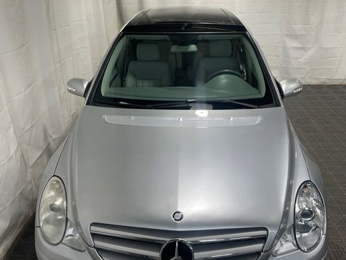 Used 2007 Mercedes-Benz R 350 4MATIC image 3