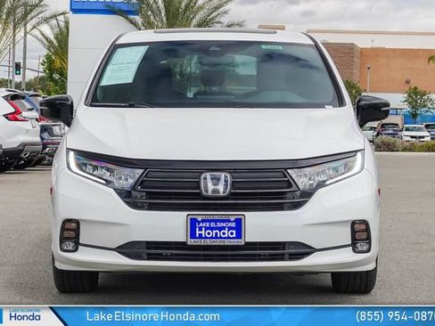 Certified 2024 Honda Odyssey Sport image 3