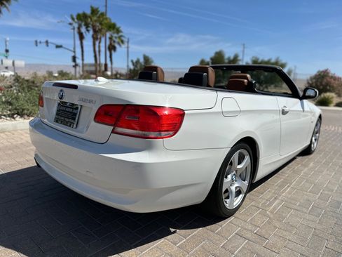 Used 2010 BMW 328i Convertible w/ Premium Pkg RWD image 34