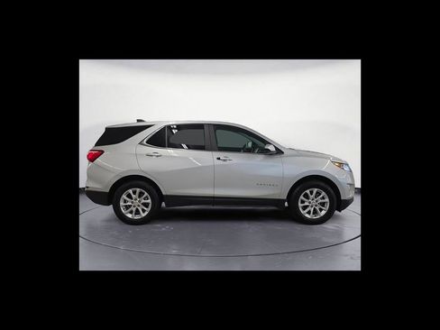 Used 2021 Chevrolet Equinox LT w/ Driver Convenience Package image 7