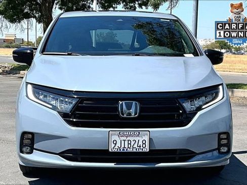 Used 2023 Honda Odyssey Sport image 3