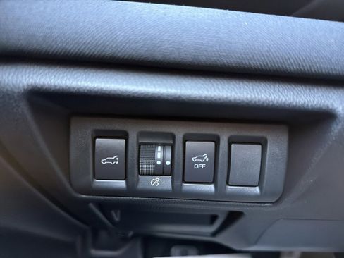 Certified 2025 Subaru Outback Premium w/ Popular Package #1A image 28