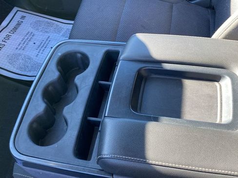 Used 2018 Chevrolet Silverado 1500 LT w/ Texas Edition image 20