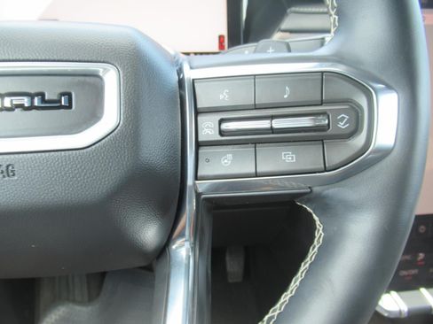 Used 2026 GMC Acadia Denali Ultimate AWD/4WD image 26
