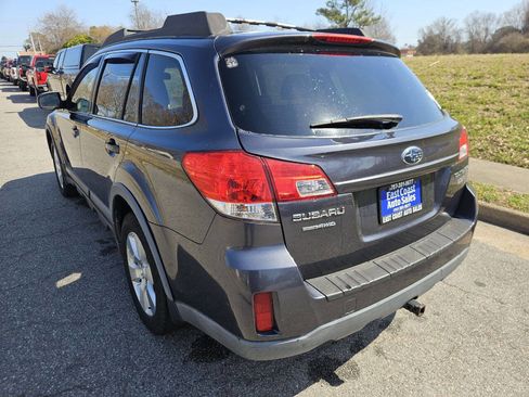 Used 2010 Subaru Outback 3.6R Limited w/ Protection Package 1A image 4