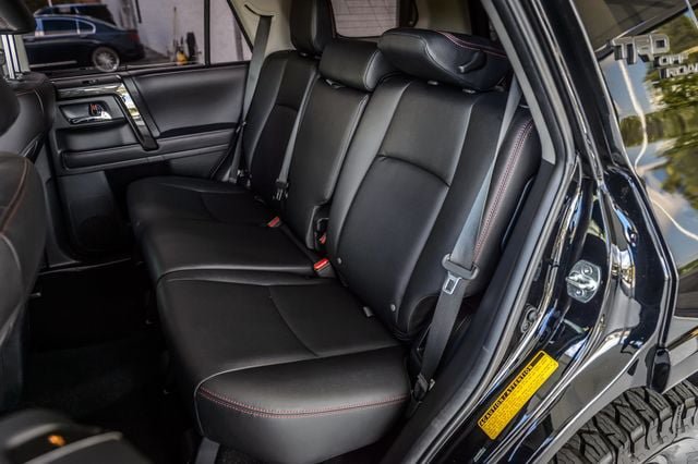Used 2022 Toyota 4Runner TRD Off-Road Premium w/ Moonroof Package AWD/4WD image 45