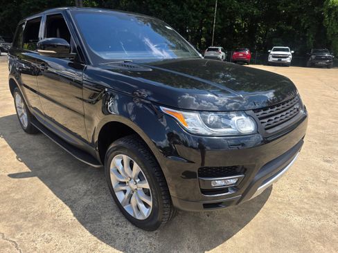 Used 2017 Land Rover Range Rover Sport HSE AWD/4WD image 3