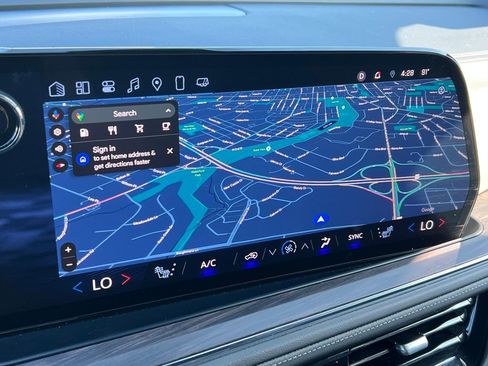 Used 2025 Chevrolet Tahoe LT image 33