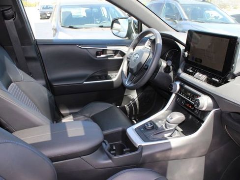 Used 2024 Toyota RAV4 XSE w/ Weather Package image 5