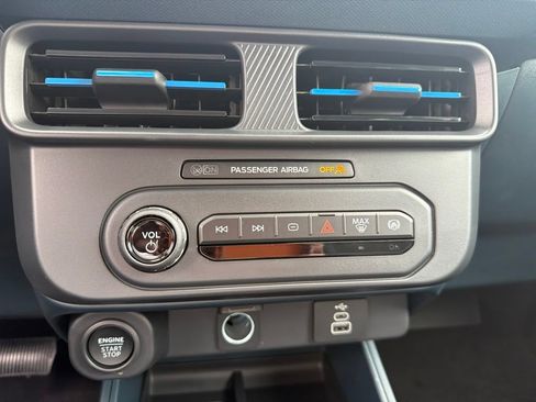 New 2026 Ford Maverick Lobo AWD/4WD image 5
