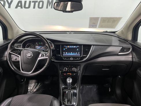 Used 2019 Buick Encore Preferred FWD image 17