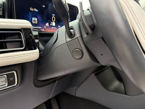 Used 2025 Lincoln Aviator Reserve w/ Equipment Group 201A image 48