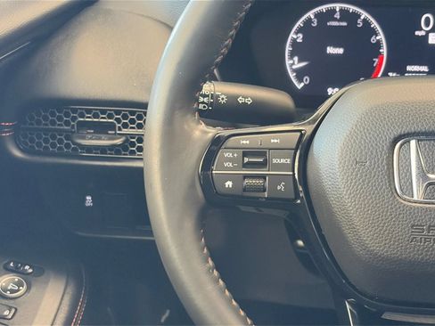Used 2023 Honda HR-V Sport image 30