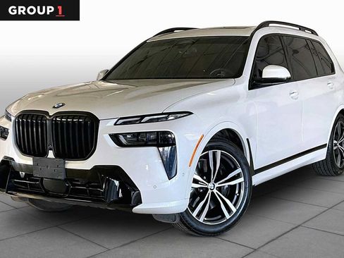Used 2024 BMW X7 xDrive40i w/ M Sport Package AWD/4WD image 1
