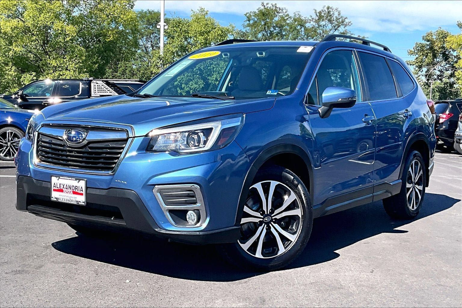 Used 2019 Subaru Forester Limited AWD/4WD image 1