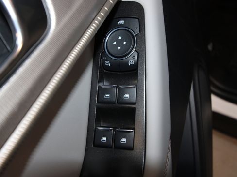 New 2026 Ford Explorer Active w/ Active Comfort Package image 5