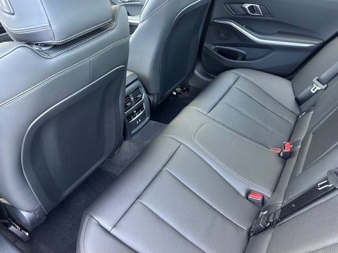 Used 2026 BMW 330i Sedan w/ Premium Package RWD image 21