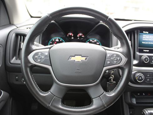 Used 2021 Chevrolet Colorado LT w/ Safety Package image 14