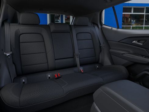 New 2026 Chevrolet Equinox EV LT image 41