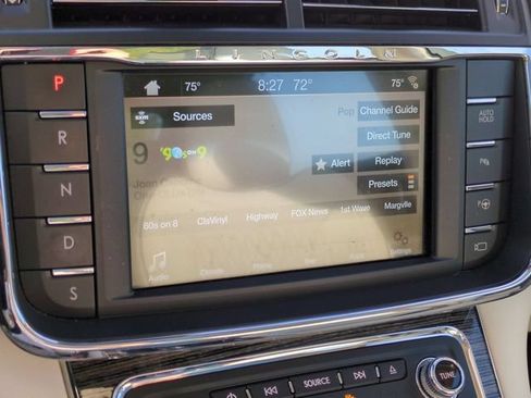 Used 2018 Lincoln Continental Black Label w/ Rear-seat Package FWD image 22