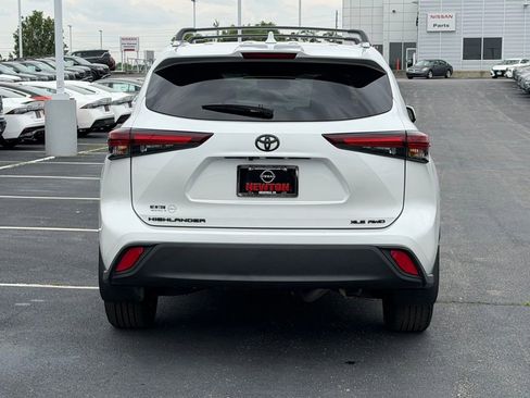 Used 2026 Toyota Highlander XLE AWD/4WD image 6