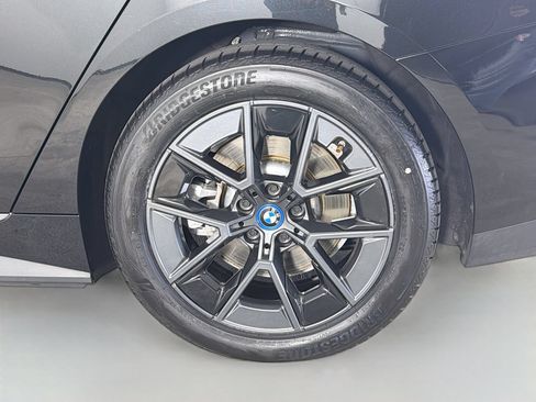 Certified 2023 BMW i4 eDrive40 RWD image 32