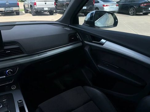 Used 2019 Audi SQ5 Premium w/ Convenience Package AWD/4WD image 50