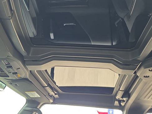 New 2025 GMC Hummer EV 3X w/ LPO, Sport Package image 21