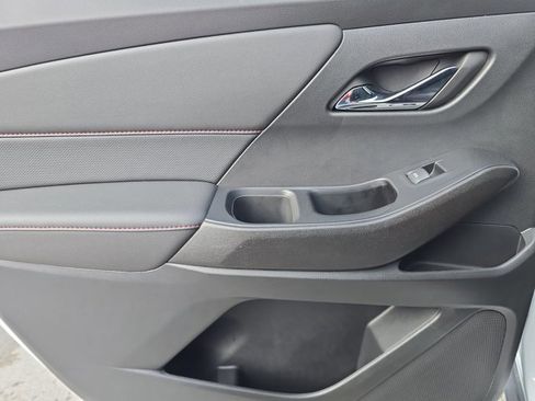 Used 2023 Chevrolet Traverse RS w/ LPO, Floor Liner Package image 27