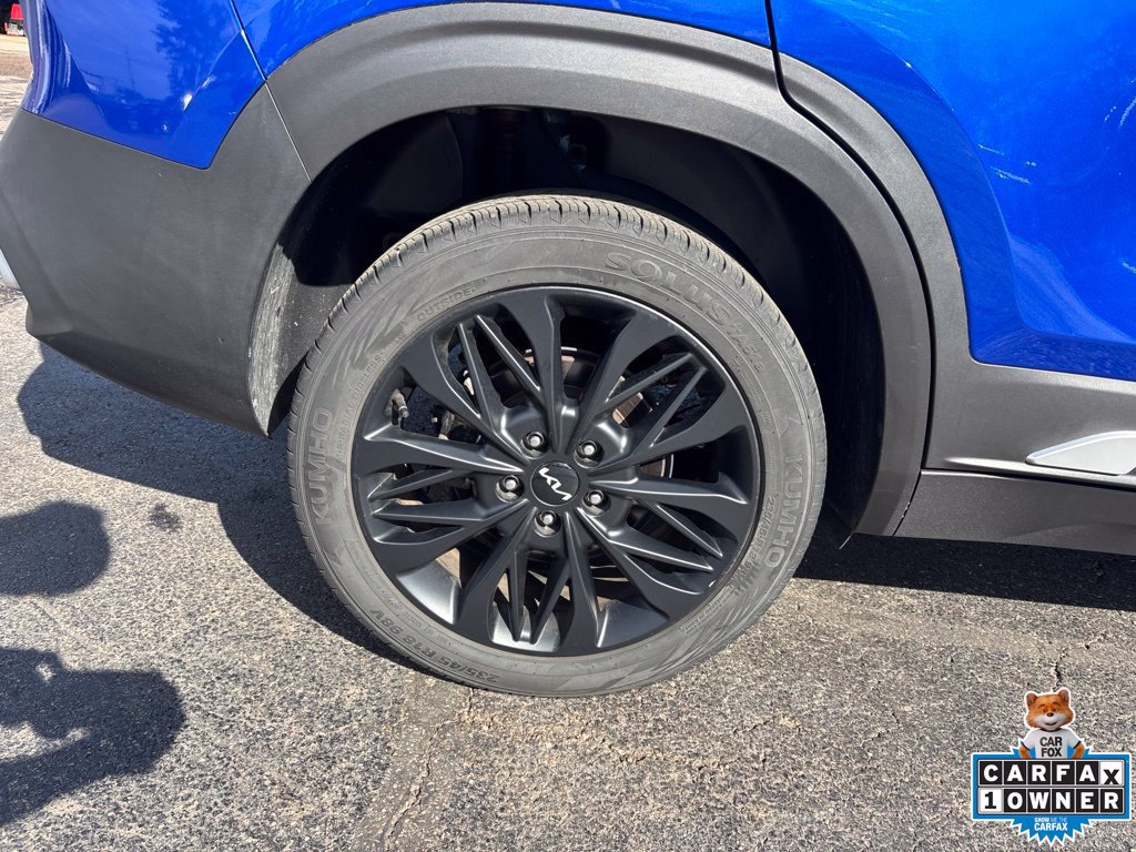 Used 2022 Kia Seltos Nightfall Edition AWD/4WD image 11