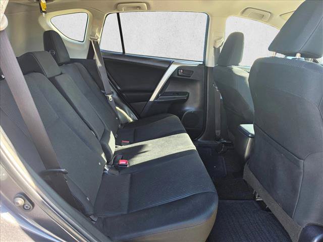 Used 2014 Toyota RAV4 LE AWD/4WD image 10