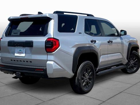 Used 2025 Toyota 4Runner SR5 image 11