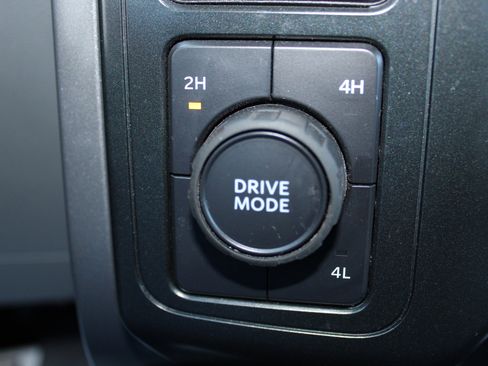 Used 2025 Ford F150 XLT w/ Equipment Group 301A Standard image 24