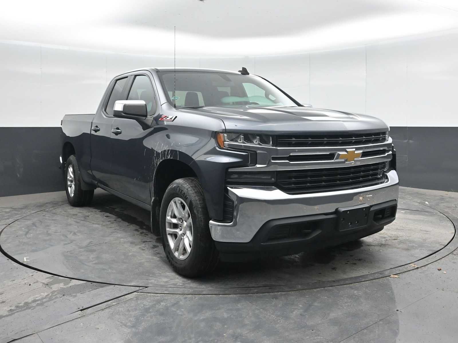 Used 2019 Chevrolet Silverado 1500 LT w/ All-Star Edition AWD/4WD image 7