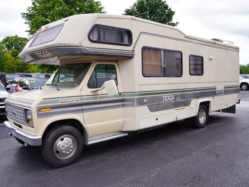 Used 1988 Ford E-350 and Econoline 350 RWD image 6