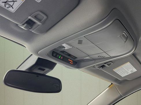 Used 2020 GMC Terrain SLE w/ Driver Convenience Package image 35