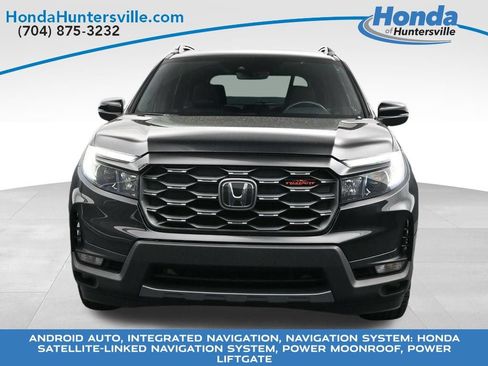 Used 2023 Honda Passport TrailSport image 2