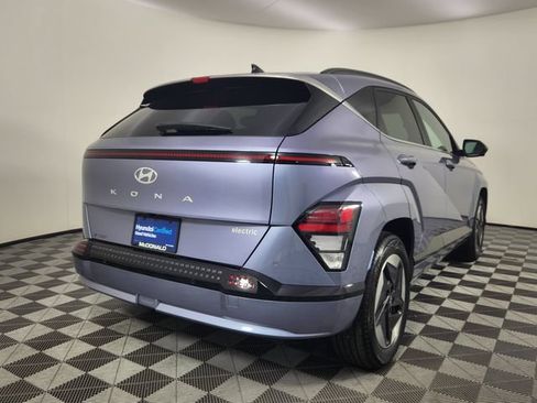 Certified 2024 Hyundai Kona Limited FWD image 5