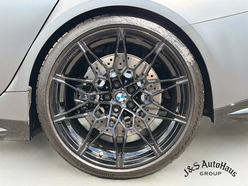 Used 2022 BMW M3 Competition w/ M Carbon Exterior Package AWD/4WD image 38