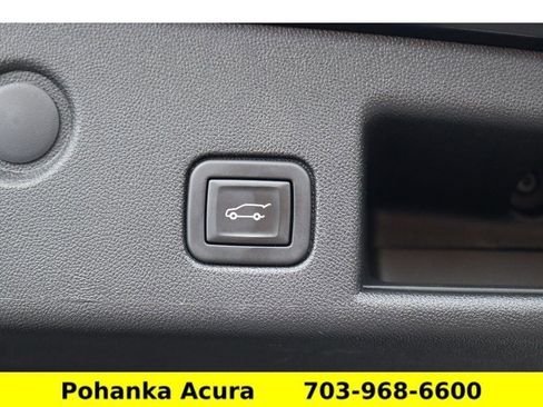 Used 2020 Chevrolet Equinox Premier image 25