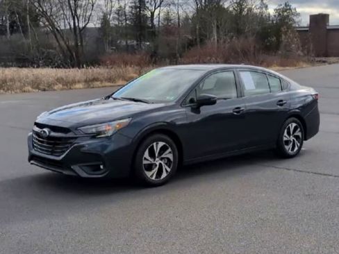 Certified 2025 Subaru Legacy Premium image 4