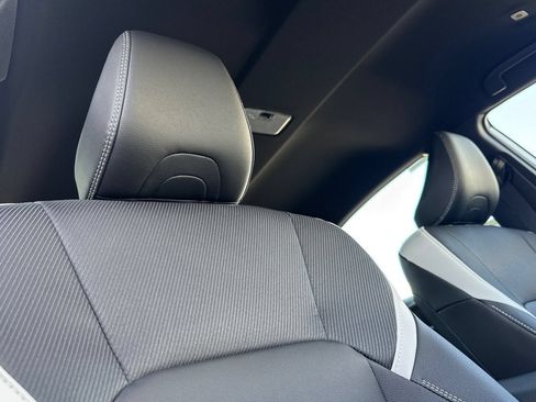 New 2026 Toyota Camry Hybrid FWD image 19