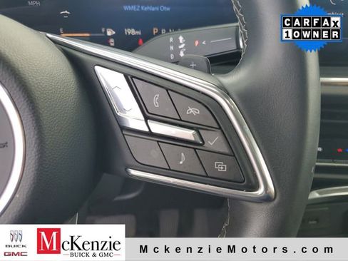Used 2025 Buick Envision Preferred AWD/4WD image 12