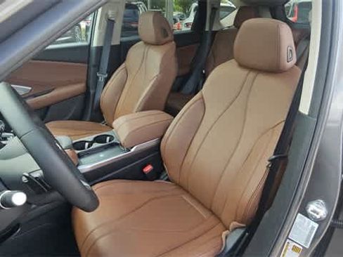 Used 2025 Acura RDX SH-AWD w/ Technology Package image 12