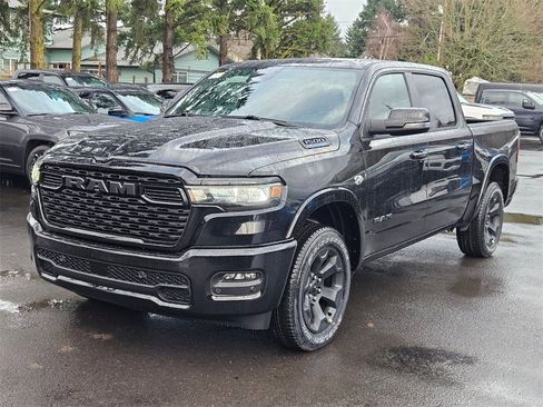 New 2026 RAM 1500 4x4 Crew Cab image 3