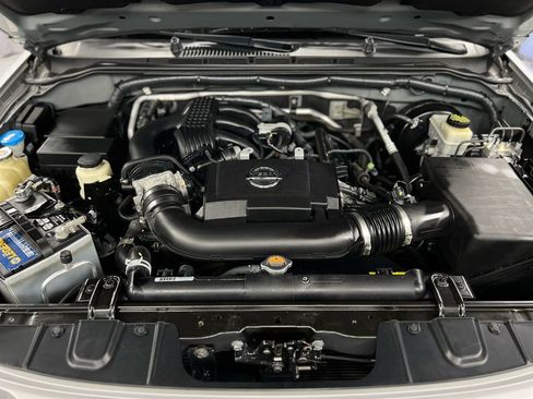 Used 2014 Nissan Xterra S image 37