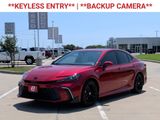 Used 2025 Toyota Camry SE image 3