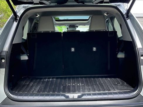 Certified 2024 Toyota Grand Highlander AWD image 31
