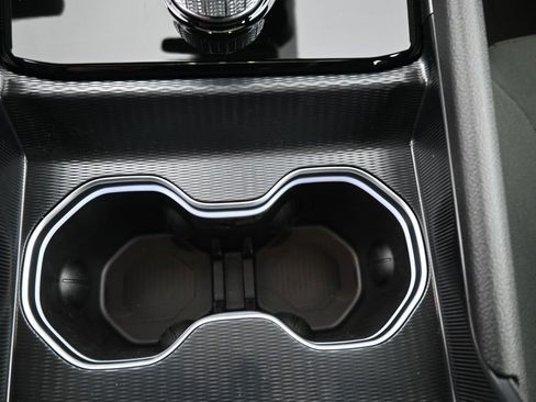 New 2025 Jeep Grand Cherokee Laredo X image 9